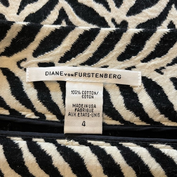 Diane von Furstenberg Pencil Skirt zebra print Size XS EUC - Picture 3 of 6